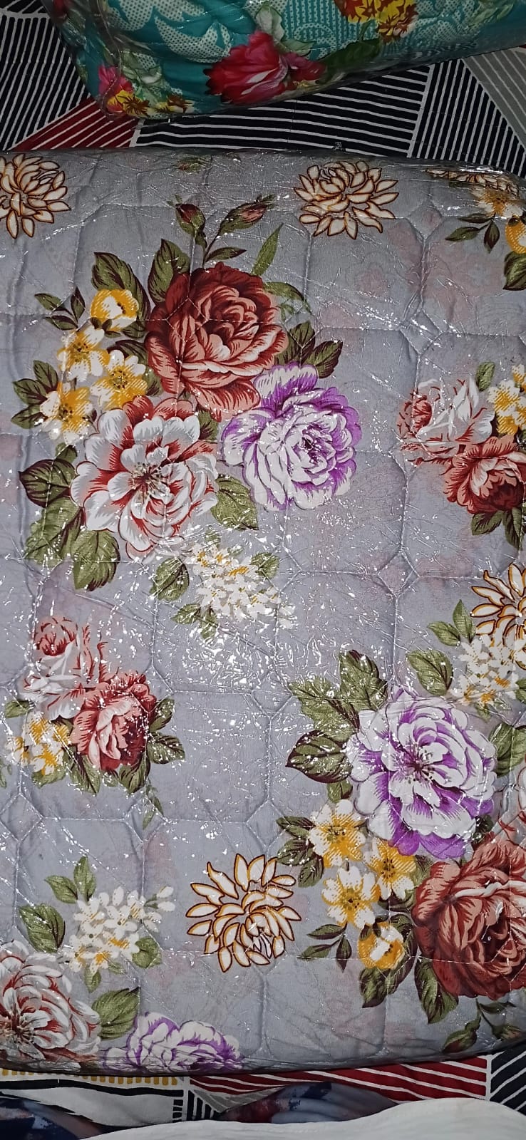 Quilted Comforters Plain & Florals 3pc